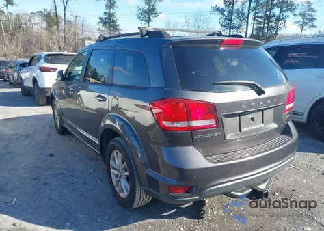 2014 Dodge Journey Sxt z USA, uszkodzony, nr VIN 3C4PDCBB8ET240975